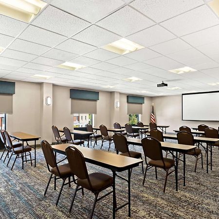 Hampton Inn & Suites Canton North Canton Kültér fotó