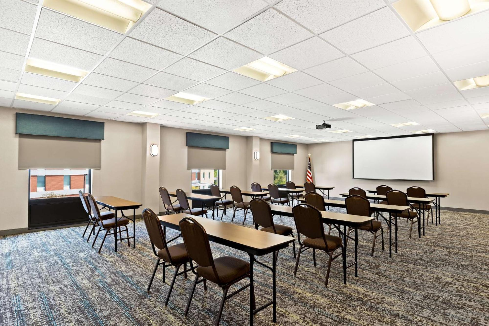 Hampton Inn & Suites Canton North Canton Kültér fotó